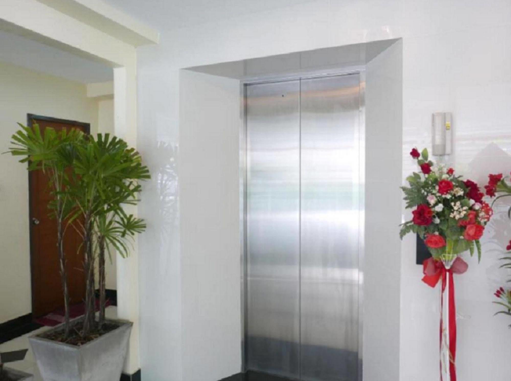 بانكوك Nrv Place Apart Hotel المظهر الخارجي الصورة