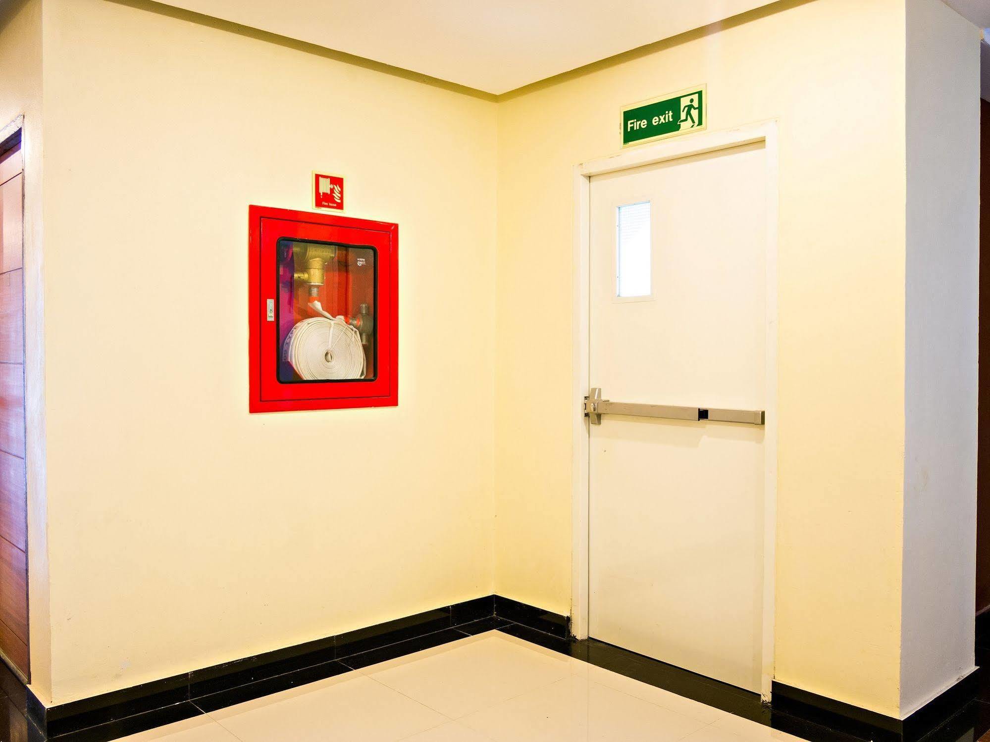 بانكوك Nrv Place Apart Hotel المظهر الخارجي الصورة